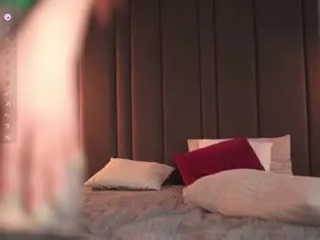 Chaturbate Free Live Porn of foxylovesyou