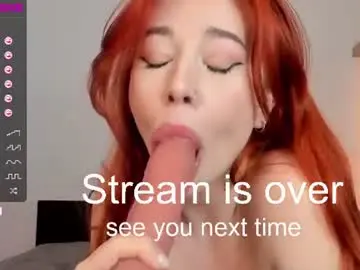 Chaturbate Live Sex Cam of foxylovesyou