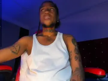 Chaturbate Live Sex Cam of jhonymiller