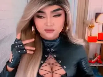 Chaturbate Best live sex cam show of luxsasha