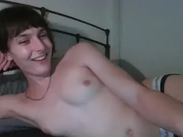 Chaturbate Free Porn Cam of mia_177