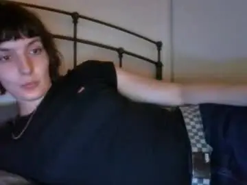 Chaturbate Live Sex Cam of mia_177