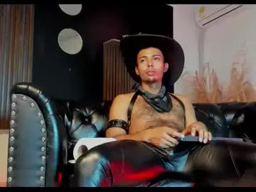 Chaturbate Best live sex cam show of titobell10