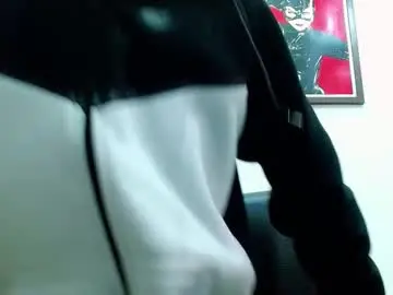 Chaturbate Live Porn of ttimy_x_boy