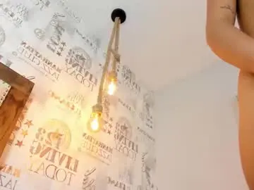 Chaturbate Nude Webcam of alahiacruz1