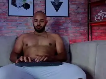 Chaturbate Adult Video Chat of chris_varden