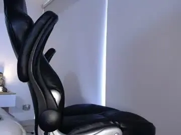 Chaturbate Watch Live Sex Cams of christianvalenzia