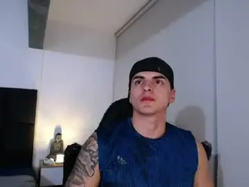 Chaturbate Sex Cam of christianvalenzia