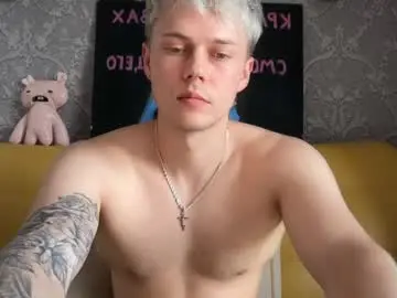 Chaturbate Free Live Porn of danny_love01