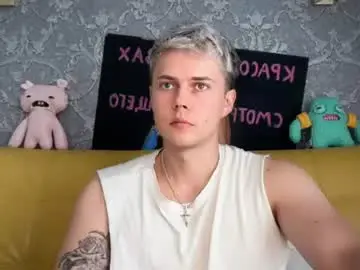 Chaturbate Adult Webcam of danny_love01