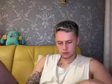 Chaturbate Watch Live Sex Cams of danny_love01