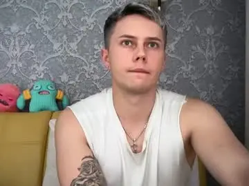 Chaturbate Sex Cam of danny_love01