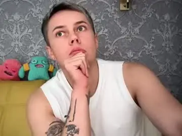 Chaturbate Live Sex Cam of danny_love01