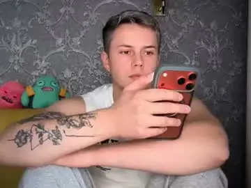 Chaturbate Watch Live Sex Cams of danny_love01