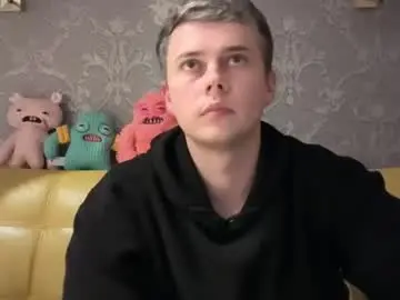 Chaturbate Watch Live Sex Cams of danny_love01