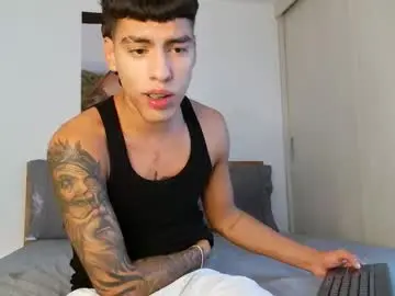 Chaturbate Free Porn Cam of russell_adams_