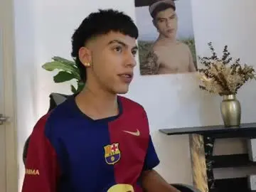 Chaturbate Sex Chat of russell_adams_