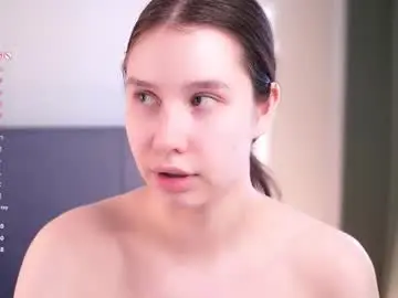 Chaturbate Watch Live Sex Cams of suziegoglia