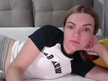 Chaturbate Sex Chat of _hidden_frommymoom_