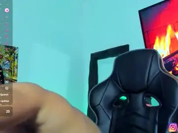 Chaturbate Sex Chat of andy_walker_