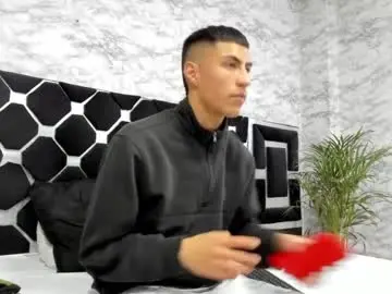 Chaturbate Best live sex cam show of mr_porn_9