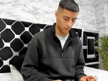 Chaturbate Live Porn of mr_porn_9