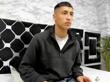 Chaturbate Live Sex Cam of mr_porn_9