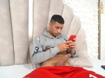 Chaturbate Adult Webcams of mr_porn_9