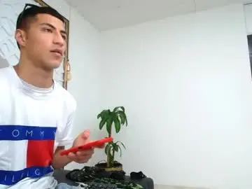 Chaturbate Sex Chat of mr_porn_9