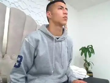Chaturbate Best live sex cam show of mr_porn_9