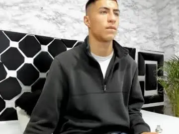 Chaturbate Watch Live Sex Cams of mr_porn_9