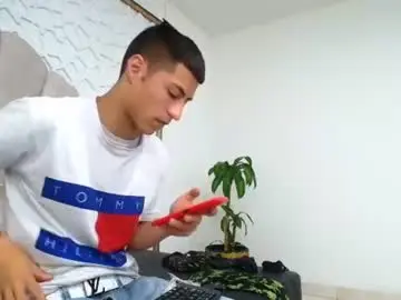 Chaturbate Adult Webcam of mr_porn_9