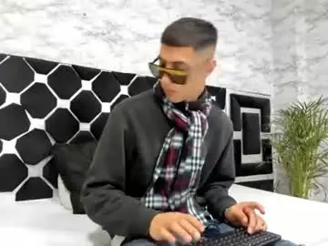 Chaturbate Free Porn Cam of mr_porn_9
