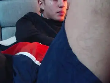 Chaturbate Live Porn of naytonfreeman