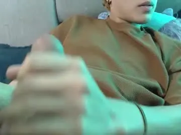 Chaturbate Nude Webcam of naytonfreeman