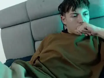 Chaturbate Adult Webcams of naytonfreeman