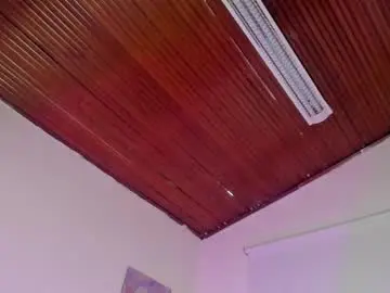 Chaturbate Watch Live Sex Cams of ale_alejandra