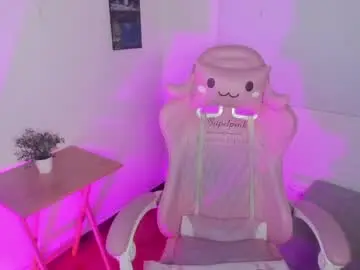 Chaturbate Free Live Porn of ale_alejandra