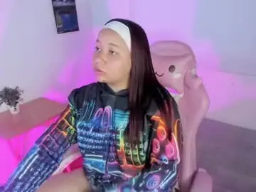 Chaturbate Watch Live Sex Cams of ale_alejandra