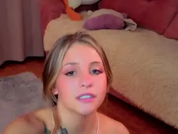 Chaturbate Live Sex Cam of ceceliapidcock