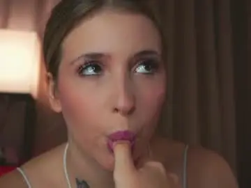 Chaturbate Live Sex of ceceliapidcock