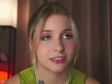 Chaturbate Live Porn of ceceliapidcock