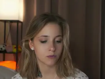 Chaturbate Sex Cam of ceceliapidcock