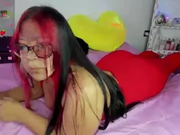 Chaturbate Best live sex cam show of emy_xdy