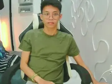 Chaturbate Live Sex Cam of prince_harrison