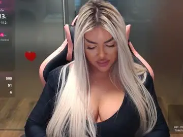 Chaturbate Adult Video Chat of sarahstone_