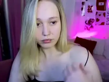 Chaturbate Sex Chat of tinashelton