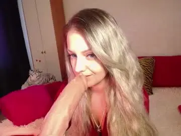 Chaturbate Live Sex Cam of camilashine