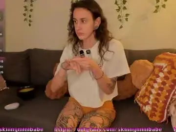 Chaturbate Live Sex Cam of skinnybitch_