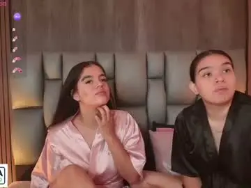 Chaturbate Free Porn Cam of sophiaa_taylor_